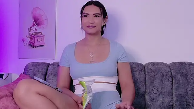 samiradoll online show from May 31, 2026, 3:23 am