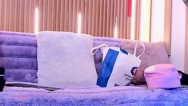 Snapshot of ArianaSantana chatting on January 6, 2026, 12:53 pm ArianaSantana online show from January 6, 2026, 12:53 pm