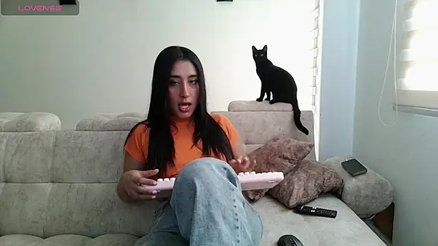 Snapshot of eros_walker chatting on July 21, 2026, 8:43 pm eros walker online show from July 21, 2026, 8:43 pm