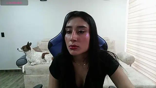 Snapshot of eros_walker chatting on October 23, 2025, 7:45 pm eros walker online show from October 23, 2025, 7:45 pm