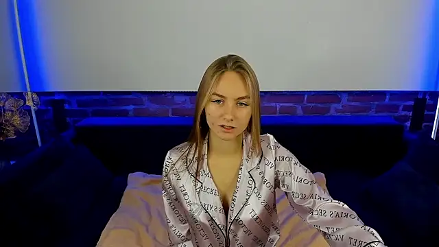 MilaAddams online show from October 22, 2025, 6:02 am