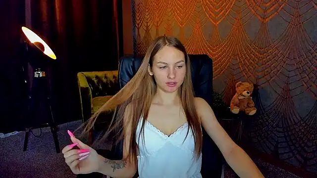 MilaAddams online show from July 24, 2026, 5:36 am