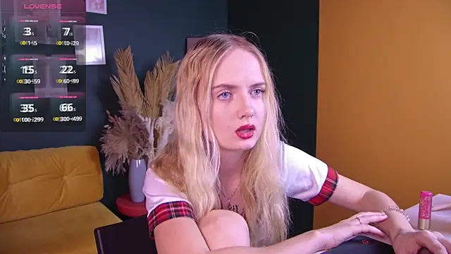 PixieNeed online show from September 20, 2025, 1:27 pm