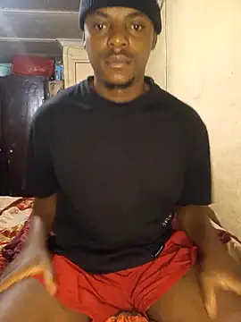 Snapshot of Hluga_25 chatting on December 5, 2025, 2:10 am Hluga 25 online show from December 5, 2025, 2:10 am