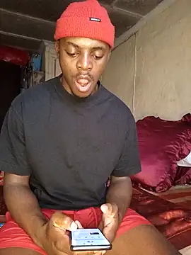 Snapshot of Hluga_25 chatting on November 14, 2025, 4:16 am Hluga 25 online show from November 14, 2025, 4:16 am