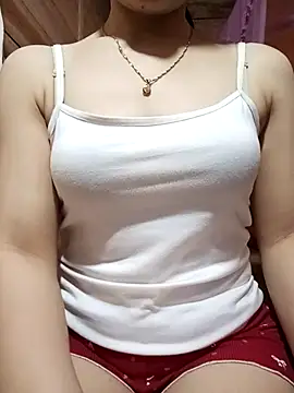 LucyyLy online show from March 2, 2026, 5:08 am