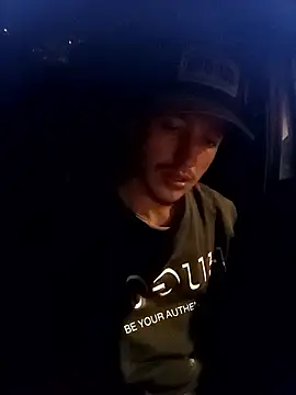 Snapshot of DebutingPathway chatting on February 24, 2026, 8:37 am DebutingPathway online show from February 24, 2026, 8:37 am