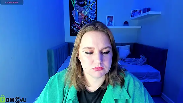 polly greartt online show from September 23, 2025, 12:17 am