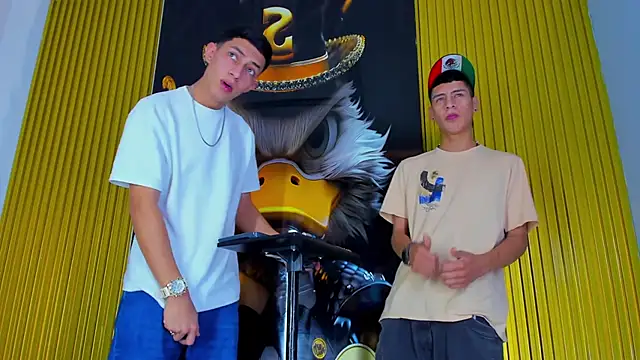 Dante Brown1  online show from November 2, 2025, 9:09 pm