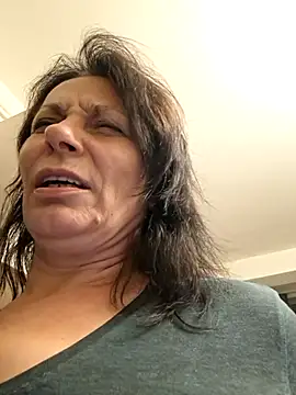 Snapshot of jessyca_ chatting on October 18, 2025, 8:11 pm jessyca online show from October 18, 2025, 8:11 pm