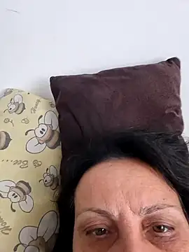 Snapshot of jessyca_ chatting on October 2, 2025, 9:01 am jessyca online show from October 2, 2025, 9:01 am