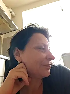 Snapshot of jessyca_ chatting on November 3, 2025, 9:57 am jessyca online show from November 3, 2025, 9:57 am