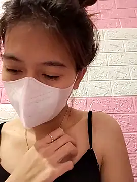 Zinzin9x online show from November 21, 2025, 3:22 pm