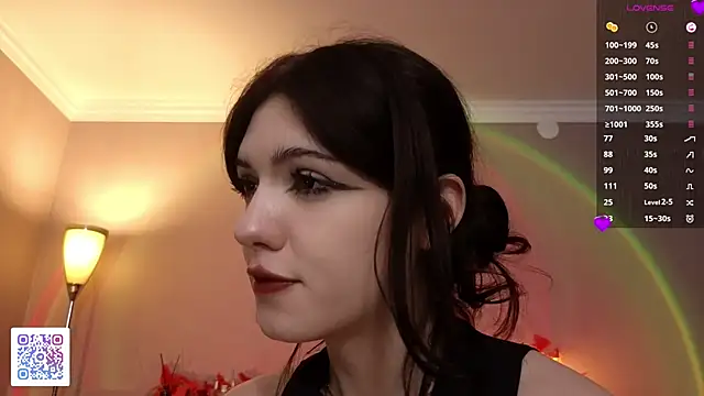 LanaShyBabe online show from September 17, 2025, 7:05 pm