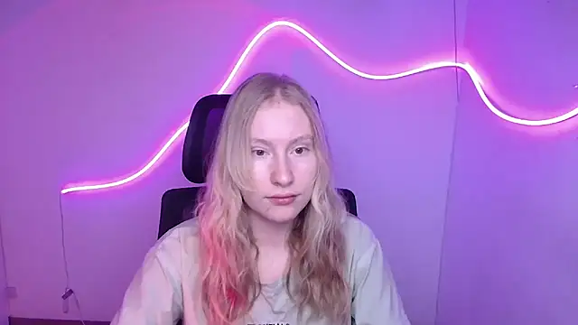 Elizabeth Kissa online show from September 16, 2025, 5:08 am