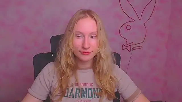 Elizabeth Kissa online show from October 3, 2025, 11:34 am