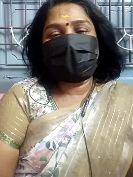 Snapshot of Tamil_Azhaghi25 chatting on June 20, 2026, 6:57 pm Tamil Azhaghi25 online show from June 20, 2026, 6:57 pm