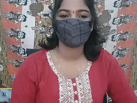 Hott Noor online show from October 13, 2025, 5:36 pm