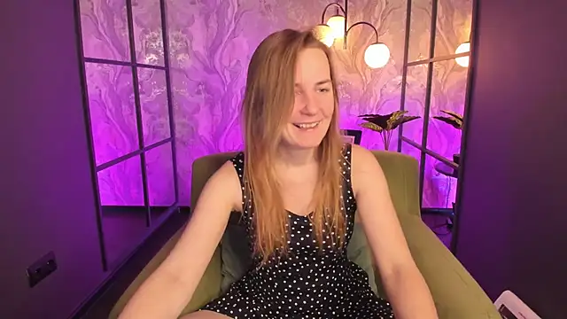 MeggySun online show from December 22, 2025, 1:11 pm