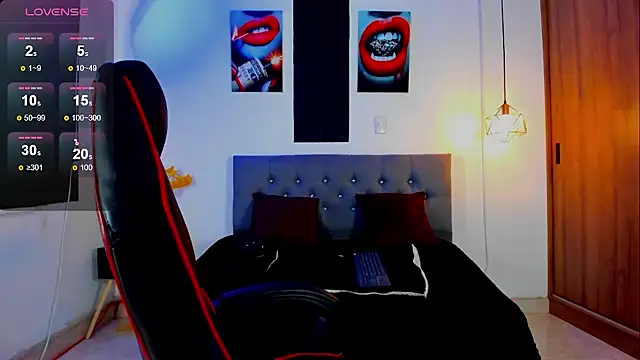 Nicolas James Sc online show from November 15, 2025, 12:53 pm