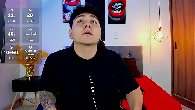 Nicolas James Sc online show from October 7, 2025, 1:34 pm