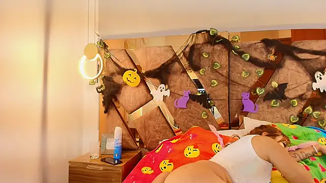 genessis  david online show from October 26, 2025, 3:51 am