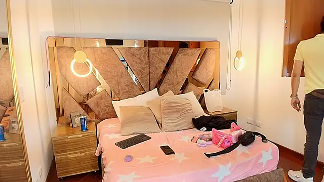 genessis  david online show from September 29, 2025, 11:32 pm