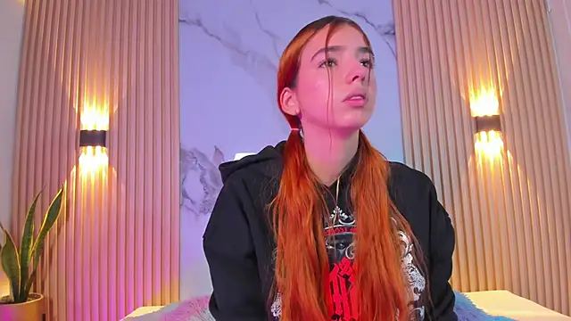 Alana 333 online show from November 26, 2025, 11:32 am