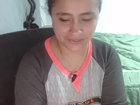 SaraDirty- online show from October 4, 2025, 2:46 am