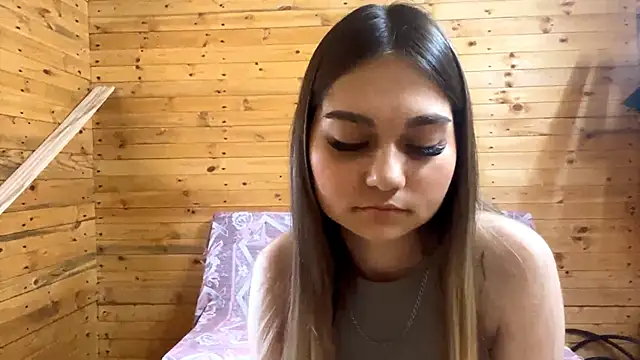 ellieluvureyes online show from September 27, 2025, 8:20 am
