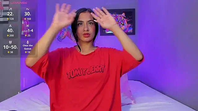 meghanmaslow online show from October 11, 2025, 5:14 pm