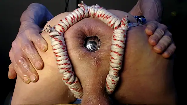 BiglovelyXXL online show from February 7, 2026, 3:42 pm