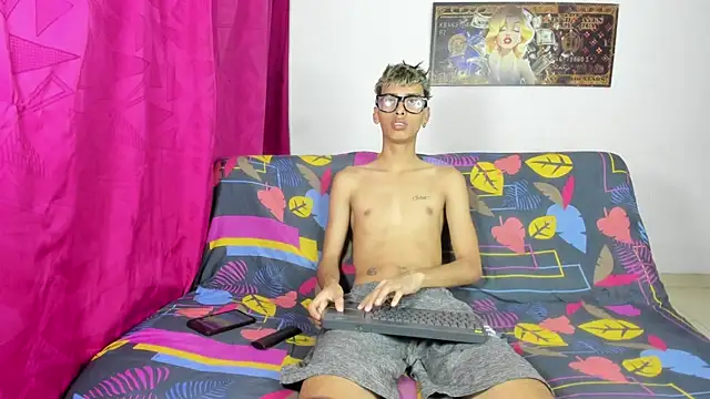 sex deep777 online show from September 28, 2025, 2:07 am
