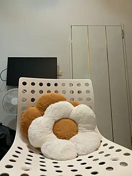 black xun online show from February 9, 2026, 2:48 pm