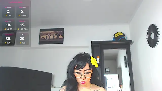 Snapshot of Vicky_hotmilf chatting on March 31, 2026, 11:12 am Vicky hotmilf online show from March 31, 2026, 11:12 am