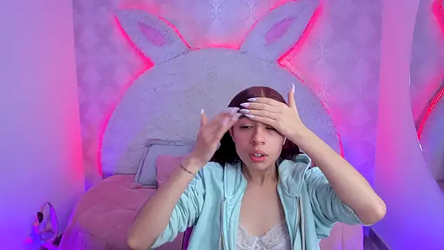 Gaby louse online show from November 25, 2025, 7:25 pm