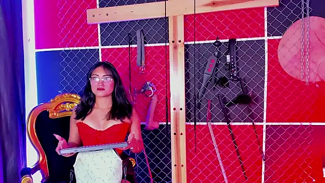 Mr Alejandra bdsm online show from October 16, 2025, 7:00 pm