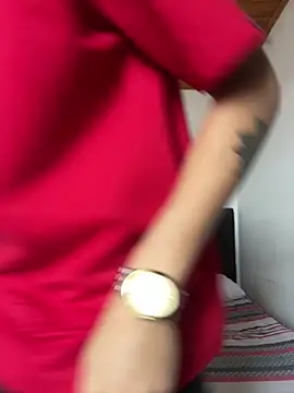 coupledesire18 online show from November 14, 2025, 5:49 pm