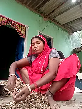 Jivika Jaiswal online show from October 22, 2025, 3:17 am