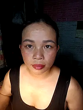 KumChyn online show from September 21, 2025, 4:06 am