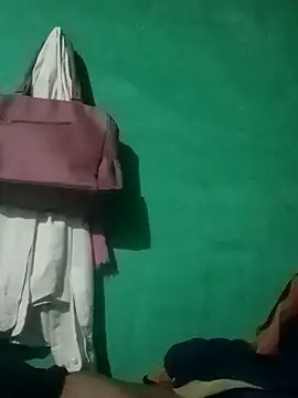 Snapshot of Hema4545 chatting on October 21, 2025, 6:40 pm Hema4545 online show from October 21, 2025, 6:40 pm