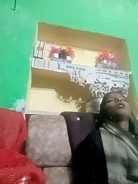 Snapshot of Hema4545 chatting on October 10, 2025, 7:15 pm Hema4545 online show from October 10, 2025, 7:15 pm