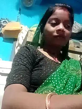 Snapshot of Hema4545 chatting on October 7, 2025, 6:25 am Hema4545 online show from October 7, 2025, 6:25 am