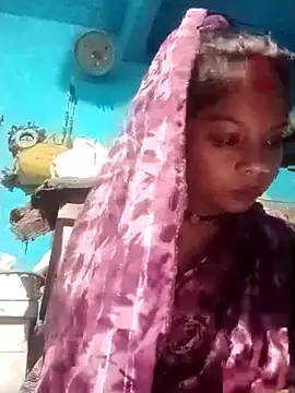 Snapshot of Hema4545 chatting on October 6, 2025, 7:42 am Hema4545 online show from October 6, 2025, 7:42 am