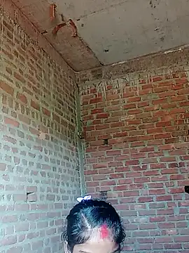 Snapshot of Hema4545 chatting on October 18, 2025, 9:33 am Hema4545 online show from October 18, 2025, 9:33 am