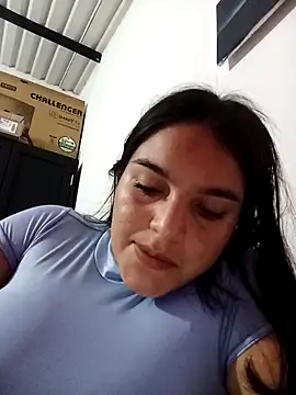 chloe 90 online show from November 4, 2025, 11:52 pm