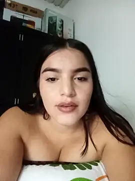 chloe 90 online show from October 16, 2025, 11:57 pm