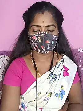 Snapshot of tamilammukuttyy chatting on May 23, 2026, 8:24 am tamilammukuttyy online show from May 23, 2026, 8:24 am