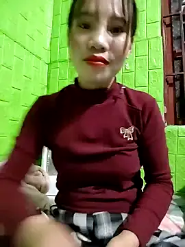 Snapshot of Tin_tanny chatting on December 22, 2025, 11:54 am Tin tanny online show from December 22, 2025, 11:54 am