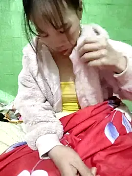 Snapshot of Tin_tanny chatting on November 28, 2025, 7:36 pm Tin tanny online show from November 28, 2025, 7:36 pm